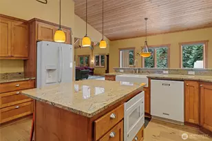 2677 Sumac Ln, Leavenworth, WA 98826 - Photo 9