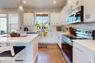 3206 N 28th St, Mount Vernon, WA 98273 - Photo 9