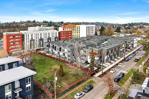 7001 42nd Ave, Seattle, WA 98118 - Photo 1