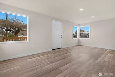 311 Alder Avenue, Marysville, WA 98270 - Photo 5