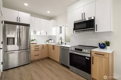 1411 Martin Luther King Jr Way, Seattle, WA 98122 - Photo 11