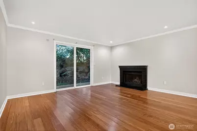 14010 NE 181st Place #C102, Woodinville, WA 98072 - Photo 25