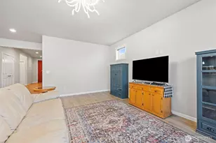 4712 W Coyote St W, Moses Lake, WA 98837 - Photo 3