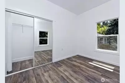 112 Kennebeck Avenue S, Kent, WA 98030 - Photo 7