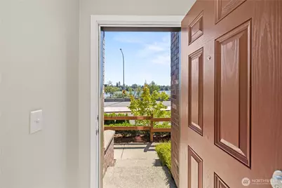 1912 113th Place SE, Everett, WA 98208 - Photo 3