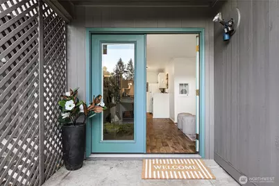 6779 138th Avenue NE #518, Redmond, WA 98052 - Photo 11