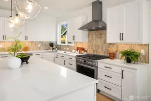 805 Hoquiam Ave NE, Renton, WA 98059 - Photo 3