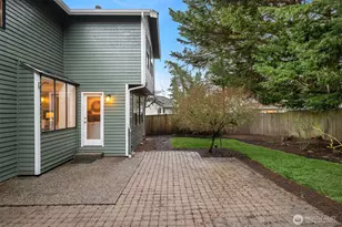 22116 NE 10th Pl, Sammamish, WA 98074 - Photo 25