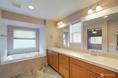 8224 233rd Place NE, Redmond, WA 98053 - Photo 17