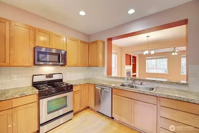 8224 233rd Place NE, Redmond, WA 98053 - Photo 5