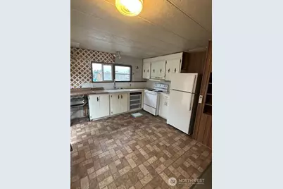 700 NW Crosby Avenue #106, Oak Harbor, WA 98277 - Photo 19