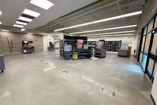 2021 Freeway Dr, Mount Vernon, WA 98273 - Photo 3