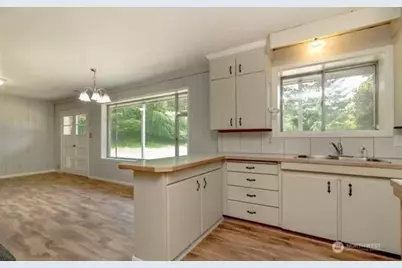 710 Roe Street, Steilacoom, WA 98388 - Photo 9