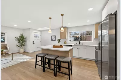 2311 NE 6th Place, Renton, WA 98056 - Photo 9