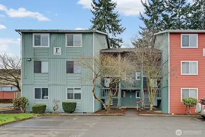 3322 I Street #F202, Auburn, WA 98002 - Photo 1