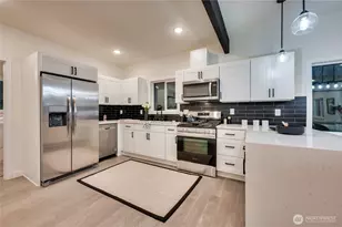 15804 Maplewild Ave SW, Burien, WA 98166 - Photo 19