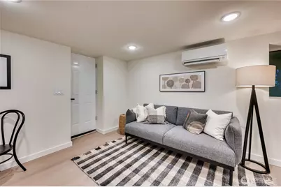 15804 Maplewild Avenue SW, Burien, WA 98166 - Photo 31