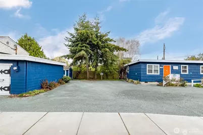 119 N 3rd Street, La Conner, WA 98257 - Photo 9