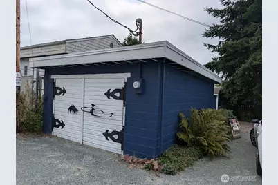 119 N 3rd Street, La Conner, WA 98257 - Photo 15