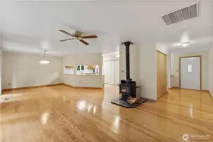 210 Country Estates Dr W, Rainier, WA 98576 - Photo 15