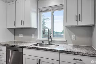 819 S 27th St, Mount Vernon, WA 98274 - Photo 13