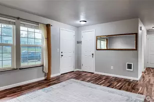 819 S 27th St, Mount Vernon, WA 98274 - Photo 5