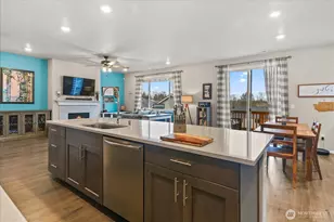 932 121st Ave SE, Lake Stevens, WA 98258 - Photo 13