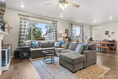 932 121st Avenue SE, Lake Stevens, WA 98258 - Photo 7