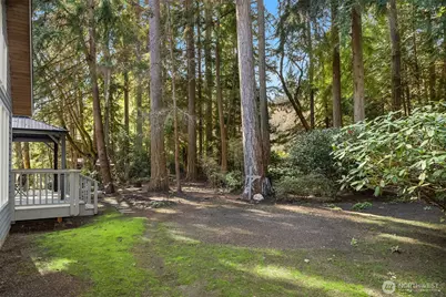 14440 Sunrise Drive NE, Bainbridge Island, WA 98110 - Photo 37