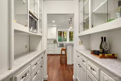 14440 Sunrise Drive NE, Bainbridge Island, WA 98110 - Photo 15