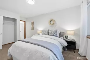 427 Oak Hill Ln, Burlington, WA 98233 - Photo 25