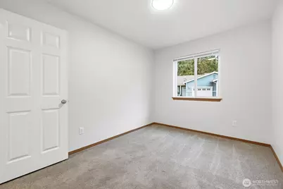 427 Oak Hill Lane, Burlington, WA 98233 - Photo 17