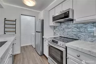 21925 7th Ave S, Des Moines, WA 98198 - Photo 11