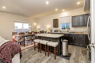 18798 108th Ave Ct E, Puyallup, WA 98374 - Photo 9