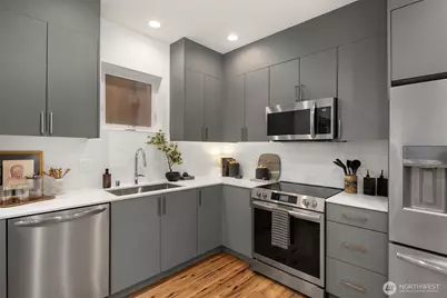 1827 14th Avenue #B, Seattle, WA 98122 - Photo 5