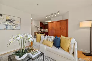 506 NE 73rd St, Seattle, WA 98115 - Photo 13