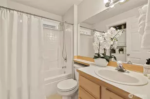 506 NE 73rd St, Seattle, WA 98115 - Photo 19