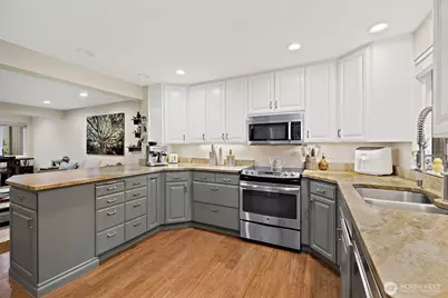 6514 NE 171st Place, Kenmore, WA 98028 - Photo 5