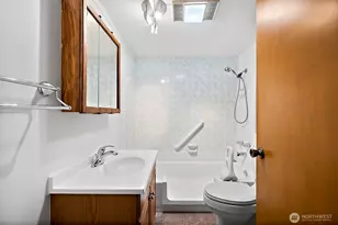 2312 Lafayette St, Steilacoom, WA 98388 - Photo 29