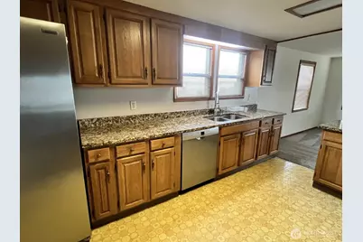 2312 Lafayette Street, Steilacoom, WA 98388 - Photo 7