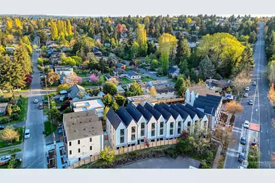 9752 B Holman Road NW, Seattle, WA 98117 - Photo 25