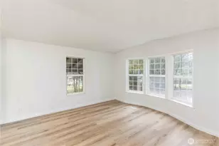 100 E Kilmarnock, Shelton, WA 98584 - Photo 5