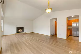 2078 SE 8th Dr, Renton, WA 98055 - Photo 7