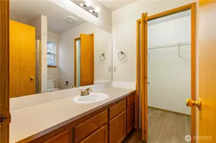 2078 SE 8th Dr, Renton, WA 98055 - Photo 23