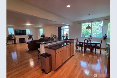 912 Gina Court SE, Olympia, WA 98513 - Photo 3