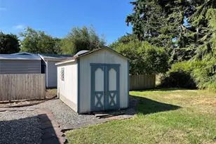 121 Ivy Ln, Port Angeles, WA 98362 - Photo 31