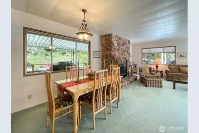 121 Ivy Lane, Port Angeles, WA 98362 - Photo 9