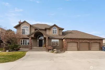 1918 Broadview, Wenatchee, WA 98801 - Photo 5