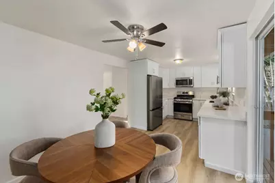 4403 224th Place SW, Mountlake Terrace, WA 98043 - Photo 9