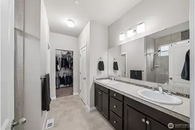 10707 130th Street E, Puyallup, WA 98374 - Photo 19